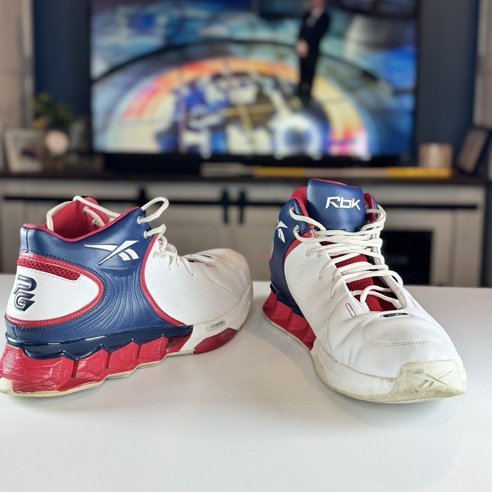 Reebok Men's Mid Top Colorblock Lace Up Athletic Sneakers White Blue Red Size 15